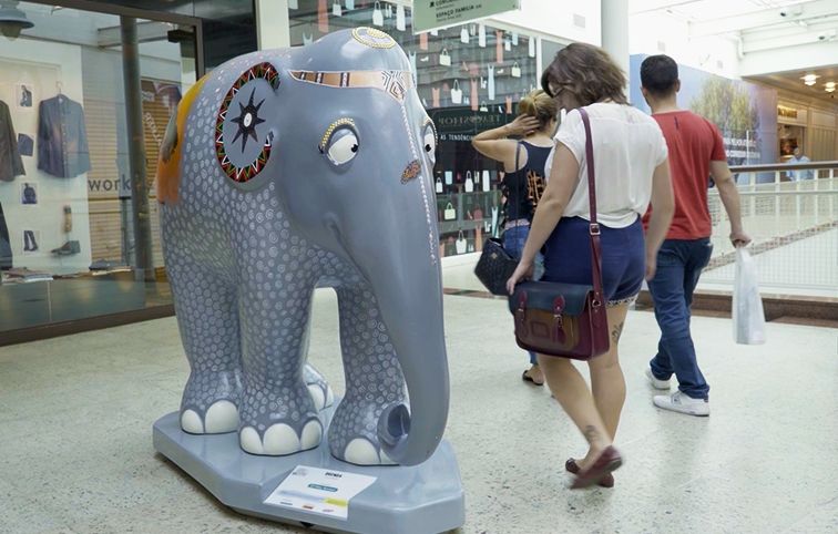 Elefante azul que marcou história na Elephant Parade